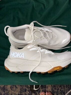 Hoka Transport